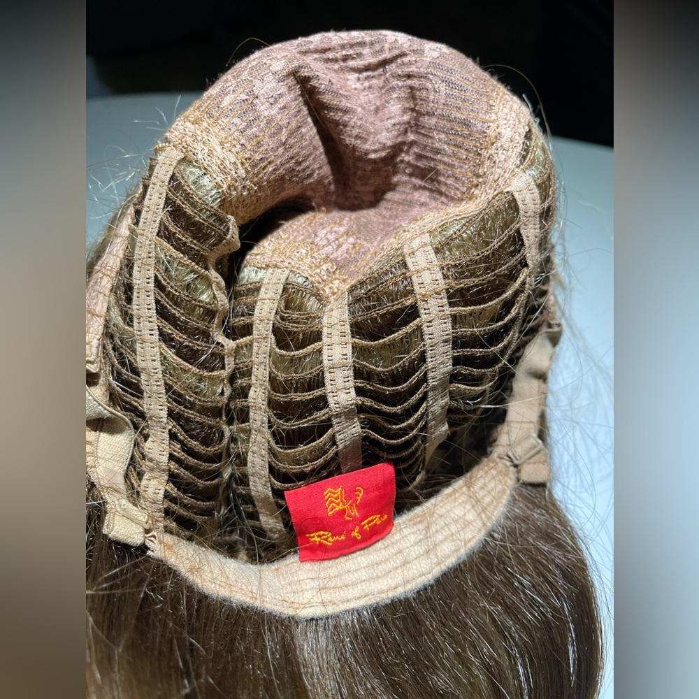 Brown and Tan Layered Wig with Feathered Ends - Picture 10 of 10